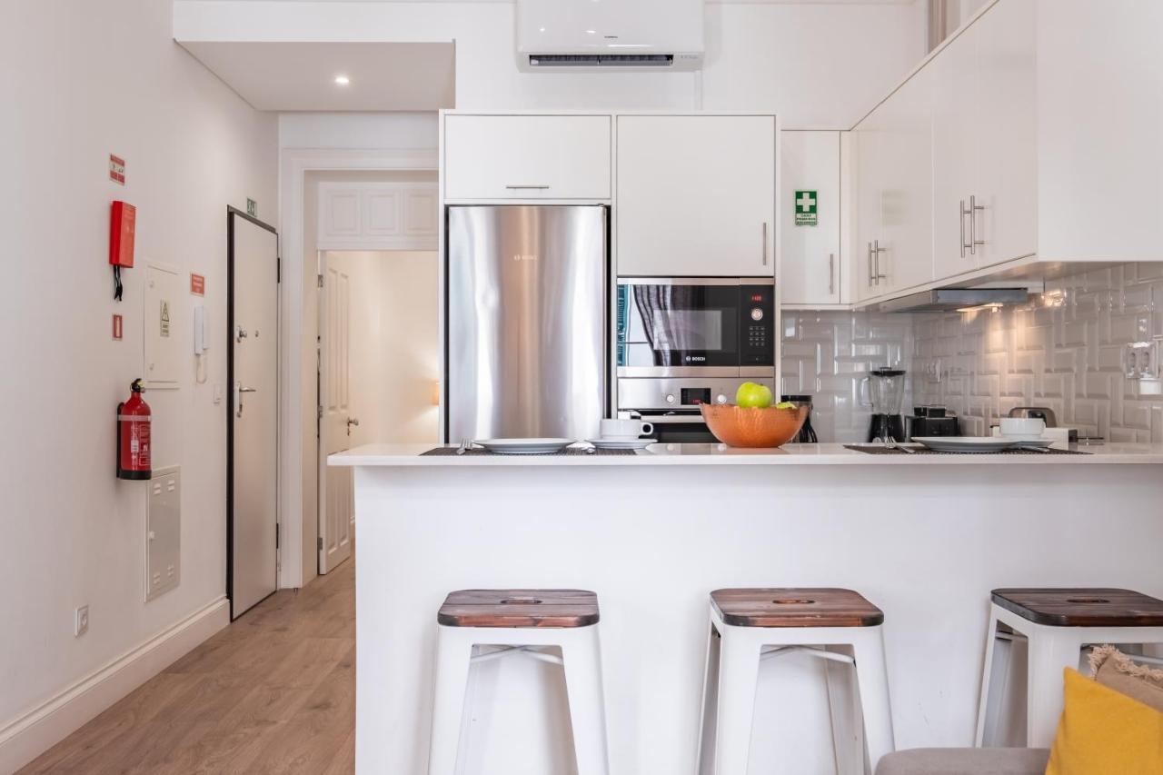 Cayres Suites Surdo Funchal  Exteriör bild
