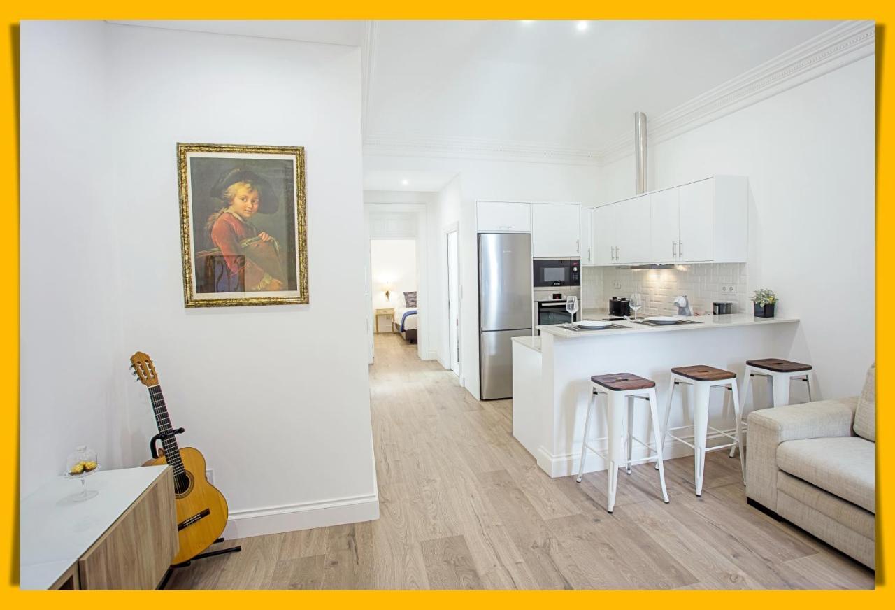 Cayres Suites Surdo Funchal  Exteriör bild