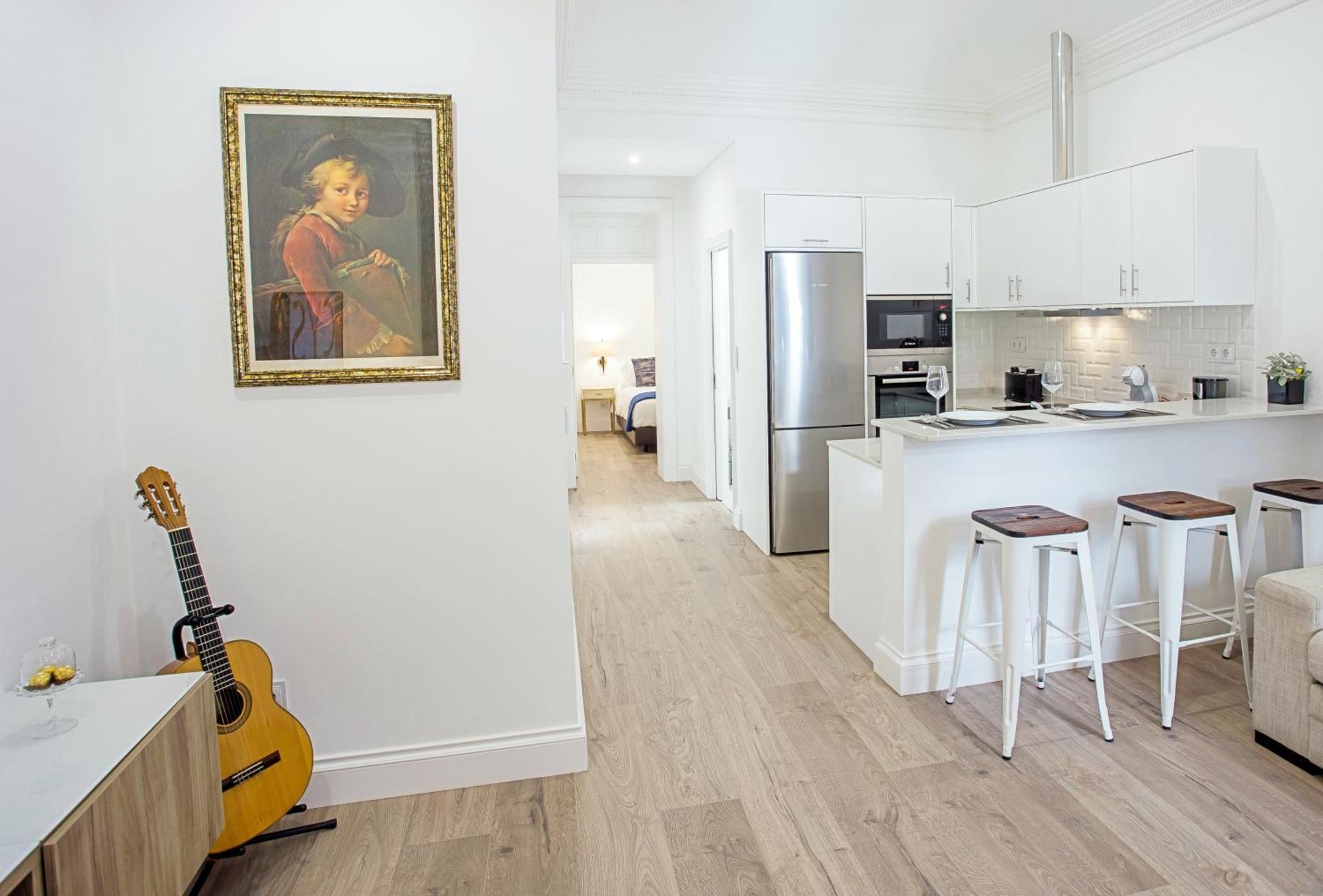 Cayres Suites Surdo Funchal  Exteriör bild